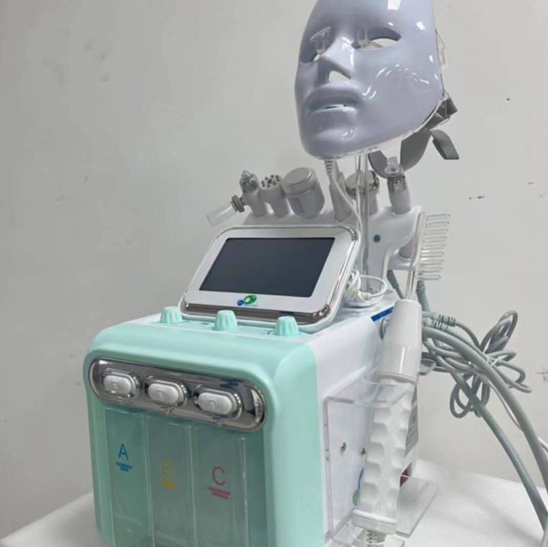 LED Maskeli Masaüstü HydraFacial Cihazı